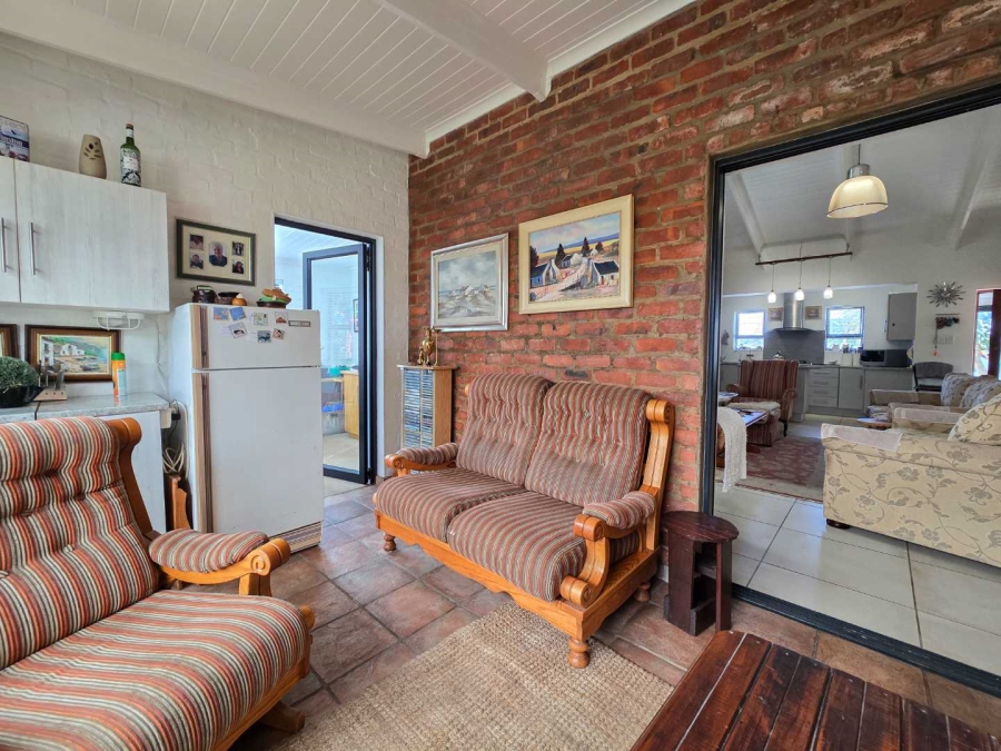 3 Bedroom Property for Sale in Stilbaai Wes Western Cape